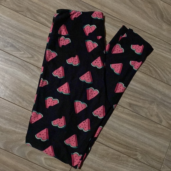 Lularoe Black with Pink & Green Watermelon Heart Slices Legging OS - Picture 2 of 7